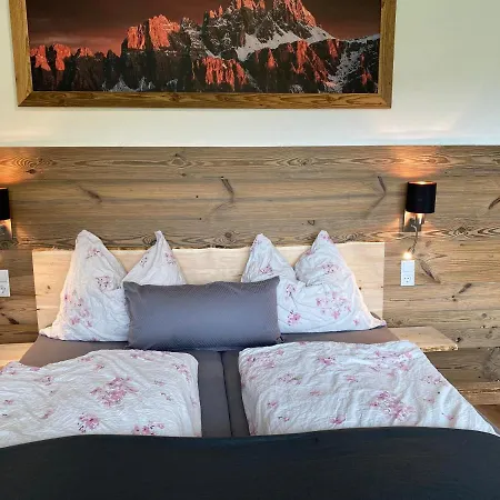 Berghof Haselsberger * St. Johann in Tirol
