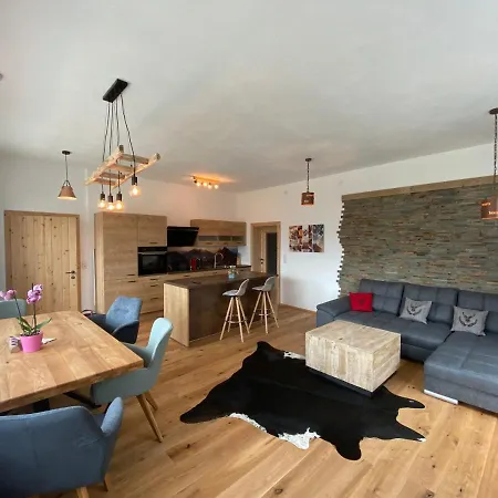 Appartement Berghof Haselsberger St. Johann in Tirol